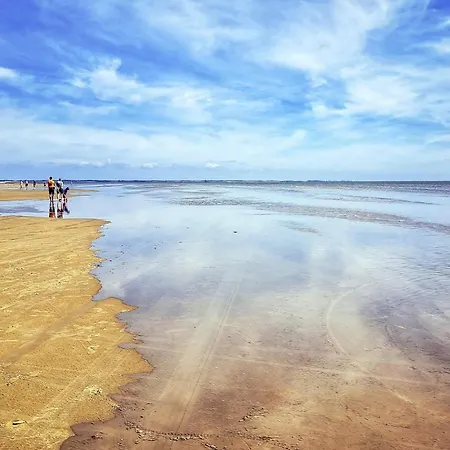 Luxury Retreat In Romo - By Traum Sønderby