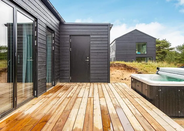 Σπίτι διακοπών Luxury Retreat In Romo - By Traum